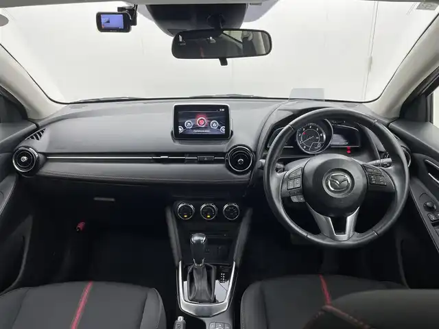 マツダ デミオ XD ツーリング 茨城県 2015(平27)年 8.7万km スノーフレイクホワイトパールマイカ 純正コネクトナビ/Bluetooth/フルセグ/CD/DVD/AM/FM/USB/バックカメラ/前後ドラレコ/ターボ/ビルトインETC/レーンキープアシスト/オートライト/クルーズコントロール/純正AW/スマートキー