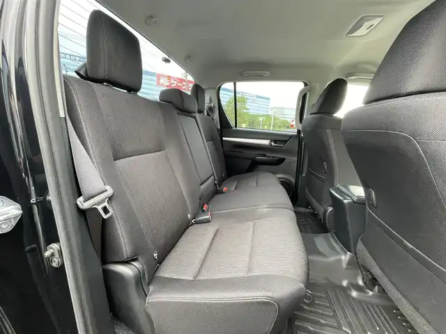 トヨタ ハイラックス Z 大阪府 2023(令5)年 2万km 黒 社外9インチディスプレイオーディオ（ALPINE）/（AppleCarPlay/AndroidAuto/Bluetooth/HDMI/USB）/前後ドライブレコーダー　/バックカメラ　/純正17インチアルミホイール/LEDヘッドライト　/クルーズコントロール　/ETC　/リアデフロック　/ハードトノカバー　/スペアタイヤ有