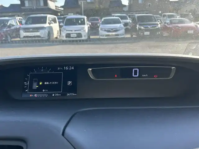 日産 セレナ ハイウェイスター 熊本県 2017(平29)年 2.7万km アズライトブルー 純正9インチナビ/・AM/FM/CD/DVD/BT/SD/USB/・フルセグTV/アラウンドビューモニター/フリップダウンモニター/衝突軽減ブレーキ/レーンキープアシスト/オートハイビーム/クルーズコントロール/ドライブレコーダー/標識認識機能/ふらつき警報/パーキングアシスト/両側電動スライドドア/革巻きステアリング/ステアリングスイッチ/LEDヘッドライト/ETC/純正フロアマット/電動格納ミラー/ウインカーミラー/後席ロールサンシェード/ドアバイザー/プッシュスタート/スペアキー
