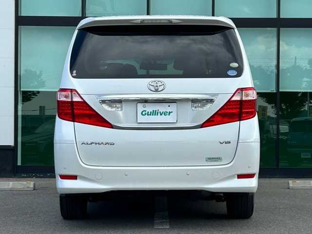 トヨタ アルファード 350G Lパッケージ 和歌山県 2011(平23)年 10.3万km ホワイトパールクリスタルシャイン 純正8インチナビ/フルセグTV/CD/DVD/バックカメラ/ビルトインETC/前後ドライブレコーダー/純正フリップダウンモニター/サンルーフ/両側パワースライドドア/電動リアゲート/クルーズコントロール/クリアランスソナー/革本木目ステアリング/ステアリングスイッチ/レザーシート/全席パワーシート/シートメモリー/運転席シートヒーター/オットマン/クールボックス/HIDヘッドライト/フォグランプ/オートライト/オートワイパー/電動格納ミラー/純正17インチAW/プッシュスタート/スマートキー/スペアキー/取扱説明書