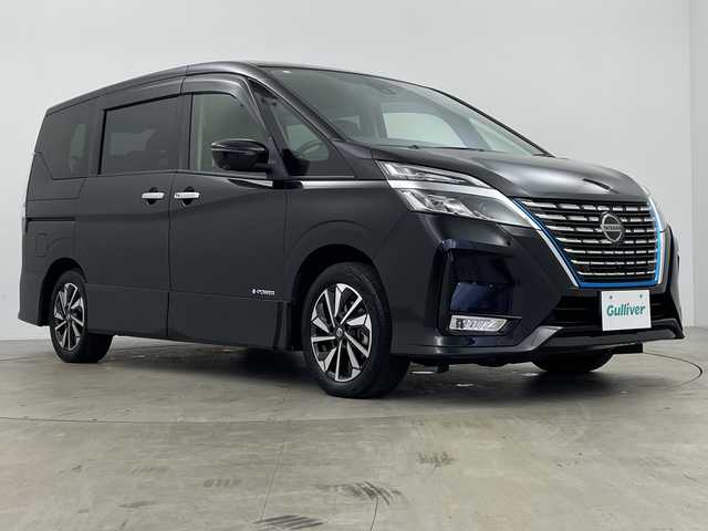 日産 セレナ e－パワー ハイウェイスター V 鹿児島県 2020(令2)年 6.2万km ダイヤモンドブラック 純正10インチナビ/（AM/FM/CD/DVD/Bluetooth/フルセグ）/フリップダウンモニター/プロパイロット/アラウンドビューモニター/両側パワースライドドア/ナビ連動ドライブレコーダー/ブラインドスポットモニター/ETC2.0/オートホールド/電子パーキング/パーキングアシスト/純正シートカバー/スマートキー/LEDヘッドライト