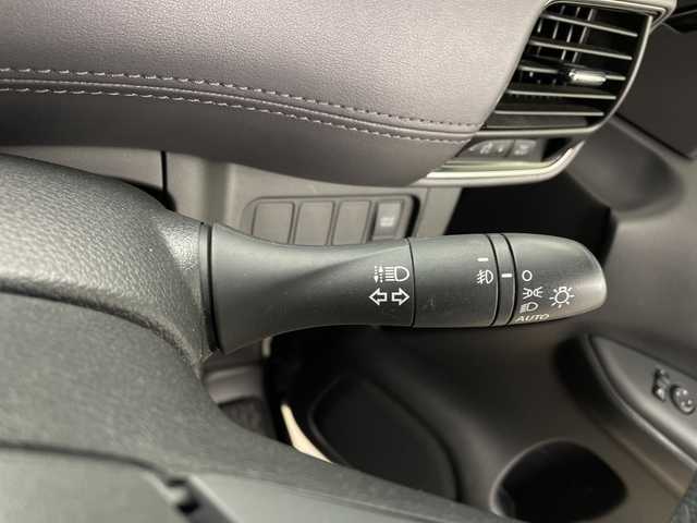 日産 セレナ e－パワー ハイウェイスター V 鹿児島県 2020(令2)年 6.2万km ダイヤモンドブラック 純正10インチナビ/（AM/FM/CD/DVD/Bluetooth/フルセグ）/フリップダウンモニター/プロパイロット/アラウンドビューモニター/両側パワースライドドア/ナビ連動ドライブレコーダー/ブラインドスポットモニター/ETC2.0/オートホールド/電子パーキング/パーキングアシスト/純正シートカバー/スマートキー/LEDヘッドライト