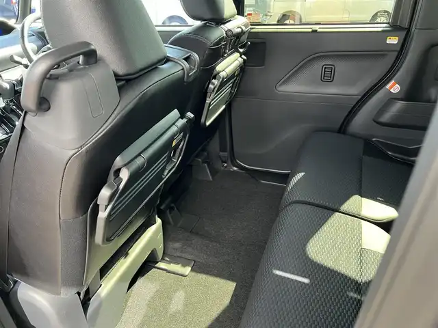 ダイハツ タント カスタム RS 山口県 2025(令7)年 0.3万km ブラックマイカメタリック 純正9インチディスプレイオーディオ/BluetoothAudio/カープレイ対応/フルセグTV＆バックカメラ/LEDオートライト/LEDフォグ/両側パワースライドドア/フロントシートヒーター/スマートキー/スマートアシスト