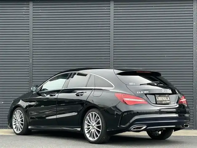 メルセデス・ベンツ ＣＬＡ１８０ Sブレイク AMG スタイル 茨城県 2018(平30)年 1.1万km コスモスブラック 後期型 /AMGプレミアムパッケージ/パノラミックSR /RSP /ACC /LKA /BSA /Bカメラ /パークトロニック /半革 /シートヒーター /M付パワーシート /パワーテールゲート /アンビエントライト /ナビ /TV /BT/USB/DVD/CD/CarPlay /LEDヘッドライト /ETC2.0 /ドラレコ/禁煙車