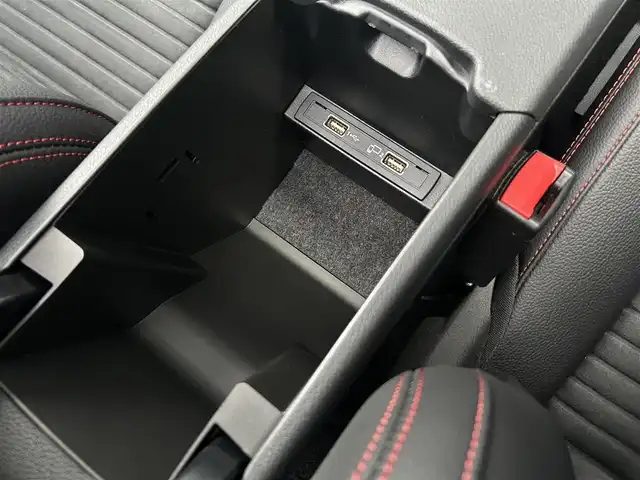 メルセデス・ベンツ ＣＬＡ１８０ Sブレイク AMG スタイル 茨城県 2018(平30)年 1.1万km コスモスブラック 後期型 /AMGプレミアムパッケージ/パノラミックSR /RSP /ACC /LKA /BSA /Bカメラ /パークトロニック /半革 /シートヒーター /M付パワーシート /パワーテールゲート /アンビエントライト /ナビ /TV /BT/USB/DVD/CD/CarPlay /LEDヘッドライト /ETC2.0 /ドラレコ/禁煙車