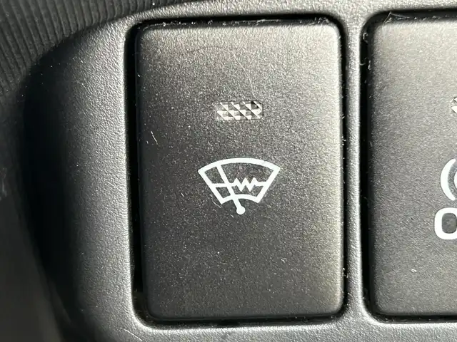 トヨタ アクア S 道南・函館 2015(平27)年 7.9万km ブラックマイカ /純正ＳＤナビ//フルセグＴＶ//夏冬タイヤ//エンジンスターター//バックカメラ//オートライト//ＡＢＳ//社外ＡＷ//フロアマット//ＥＴＣ//プッシュスタート//スマートキー//スペアキー//ＥＴＣ//保証書//取扱説明書