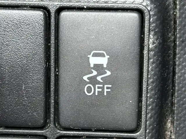 トヨタ アクア S 道南・函館 2015(平27)年 7.9万km ブラックマイカ /純正ＳＤナビ//フルセグＴＶ//夏冬タイヤ//エンジンスターター//バックカメラ//オートライト//ＡＢＳ//社外ＡＷ//フロアマット//ＥＴＣ//プッシュスタート//スマートキー//スペアキー//ＥＴＣ//保証書//取扱説明書