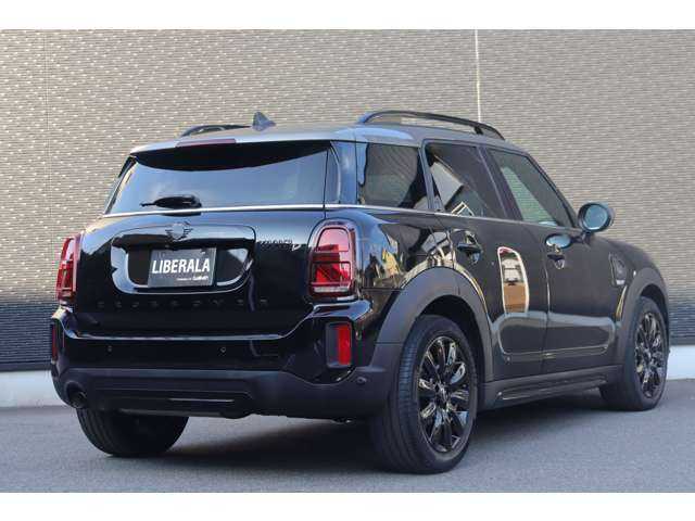 ＭＩＮＩ ＢＭＷ ミニ クロスオーバー クーパー D シャドーED 大分県 2021(令3)年 6万km ミッドナイト・ブラック・メタリック 特別仕様車/アダプティブクルーズコントロール/純正ディスプレイオーディオ/CarPlay/Bluetooth/USB/ワイヤレス充電/黒革/シートヒーター/バックカメラ/オートライト/純正18インチAW/ミラー一体型ETC/社外ドライブレコーダー（前）