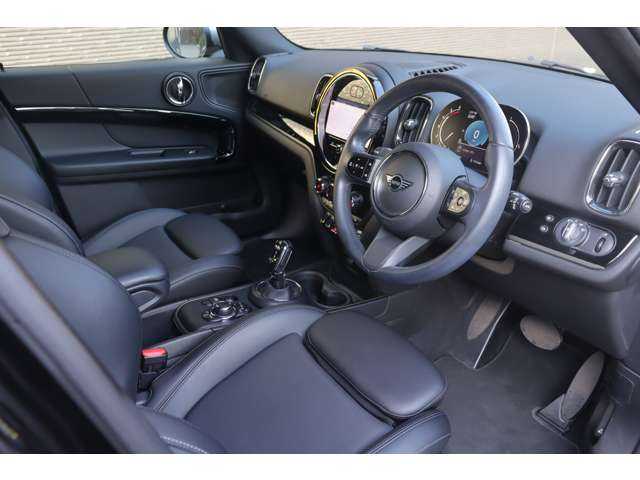 ＭＩＮＩ ＢＭＷ ミニ クロスオーバー クーパー D シャドーED 大分県 2021(令3)年 6万km ミッドナイト・ブラック・メタリック 特別仕様車/アダプティブクルーズコントロール/純正ディスプレイオーディオ/CarPlay/Bluetooth/USB/ワイヤレス充電/黒革/シートヒーター/バックカメラ/オートライト/純正18インチAW/ミラー一体型ETC/社外ドライブレコーダー（前）