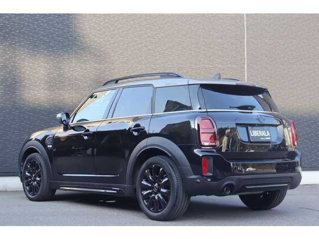 ＭＩＮＩ ＢＭＷ ミニ クロスオーバー クーパー D シャドーED 大分県 2021(令3)年 6万km ミッドナイト・ブラック・メタリック 特別仕様車/アダプティブクルーズコントロール/純正ディスプレイオーディオ/CarPlay/Bluetooth/USB/ワイヤレス充電/黒革/シートヒーター/バックカメラ/オートライト/純正18インチAW/ミラー一体型ETC/社外ドライブレコーダー（前）