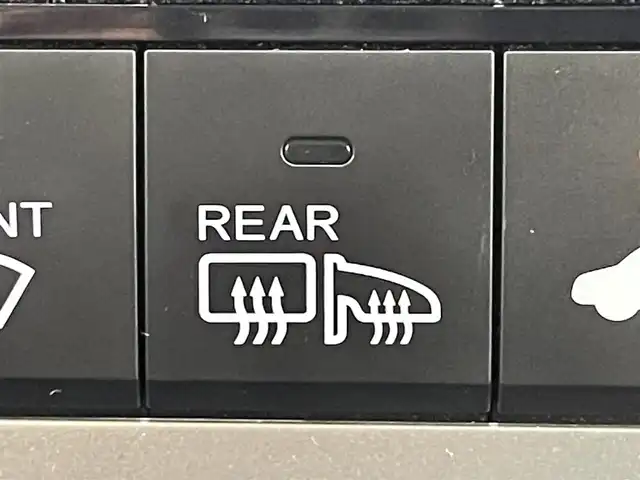 ホンダ Ｎ ＷＧＮ カスタム G ターボパッケージ 道央・札幌 2014(平26)年 5.1万km スマートブラック ・４WD/・DOPギャザーズ7型メモリーナビ/　CD/DVD/SD/USB/フルセグTV/・ステアリングスイッチ/・バックカメラ/・純正エンジンスターター/・あんしんパッケージ/・CTBA(シティブレーキアクティブシステム)/・横滑り防止装置/・ABS/・クルーズコントロール/・パドルシフト/・プラズマクラスター付AAC/・オートライト/・キセノンヘッドライト/・フォグランプ/・ミラーウィンカー/・ミラーヒーター/・ドアバイザー/・純正フロアマット/・プッシュスタート/・スマートキー/・スペアキー/・取扱説明書