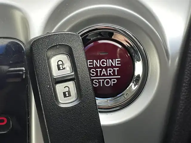 ホンダ Ｎ ＷＧＮ カスタム G ターボパッケージ 道央・札幌 2014(平26)年 5.1万km スマートブラック ・４WD/・DOPギャザーズ7型メモリーナビ/　CD/DVD/SD/USB/フルセグTV/・ステアリングスイッチ/・バックカメラ/・純正エンジンスターター/・あんしんパッケージ/・CTBA(シティブレーキアクティブシステム)/・横滑り防止装置/・ABS/・クルーズコントロール/・パドルシフト/・プラズマクラスター付AAC/・オートライト/・キセノンヘッドライト/・フォグランプ/・ミラーウィンカー/・ミラーヒーター/・ドアバイザー/・純正フロアマット/・プッシュスタート/・スマートキー/・スペアキー/・取扱説明書