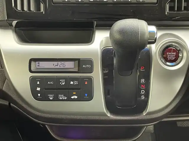 ホンダ Ｎ ＷＧＮ カスタム G ターボパッケージ 道央・札幌 2014(平26)年 5.1万km スマートブラック ・４WD/・DOPギャザーズ7型メモリーナビ/　CD/DVD/SD/USB/フルセグTV/・ステアリングスイッチ/・バックカメラ/・純正エンジンスターター/・あんしんパッケージ/・CTBA(シティブレーキアクティブシステム)/・横滑り防止装置/・ABS/・クルーズコントロール/・パドルシフト/・プラズマクラスター付AAC/・オートライト/・キセノンヘッドライト/・フォグランプ/・ミラーウィンカー/・ミラーヒーター/・ドアバイザー/・純正フロアマット/・プッシュスタート/・スマートキー/・スペアキー/・取扱説明書