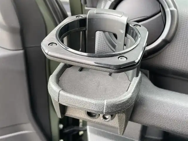 スズキ ジムニー XG 香川県 2023(令5)年 4.2万km ジャングルグリーン スズキセーフティサポート/・デュアルセンサーブレーキサポート/・車線逸脱警報機能/・ふらつき警報機能/・ハイビームアシスト/・先行車発進お知らせ機能/ワンオーナー　/禁煙車　/カーオーディオ【DEH-5600】/(Bluetooth/CD/AUX)/MT車/４WD/純正16インチアルミホイール/ロッドホルダー/リアアンダーミラー/リフトアップ/ヒルホールドコントロール/ETC/オートライト/ACエアコン/光軸調整/リモコンキー