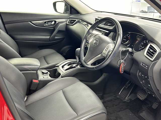 日産 エクストレイル 20Xt エマージェンシーブレーキ 道央・札幌 2016(平28)年 9万km バーニングレッド 純正SDナビ/　(AM/FM/CD/DVD/Bluetooth)/フルセグTV/バックカメラ/パートタイム4WD/レザーシート/シートヒーター/パワーバックドア/エマージェンシーブレーキ/ドライブレコーダー/純正アルミホイール/純正フロアマット/純正ドアバイザー/ETC/ダウンヒルアシストコントロール/スペアキー/スタッドレス＆社外AWセット積み込み
