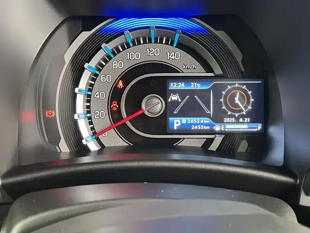 スズキ ハスラー タフワイルド 埼玉県 2024(令6)年 0.3万km クールカーキPM メーカー9インチナビ（TV/DVD/BT）/全方位カメラ/クリアランスソナー/スズキセーフティサポート/衝突軽減システム/レーンキープアシスト/追従型クルーズコントロール/純正アルミ/LEDヘッドライト＆フォグランプ/シートヒーター