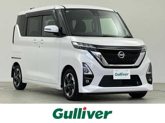 日産 ルークス ハイウェイスター X 千葉県 2020(令2)年 2.6万km ホワイトパール 禁煙車/エマージェンシーブレーキ/快適パックA/・プラズマクラスター付きリヤシーリングファン/・パーソナルテーブル/・カップホルダー/・USBソケット(助手席シート裏)/・ロールサンシェード/・撥水加工シート/社外７インチナビ/・Bluetooth.フルセグTV.CD.SD/アラウンドビューモニター/ステアリングスイッチ/LEDヘッドライト/フォグランプ/純正１４インチアルミ/プッシュスタート/スマートキー/スペアキー