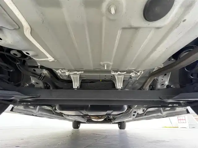 日産 ルークス ハイウェイスター X 千葉県 2020(令2)年 2.6万km ホワイトパール 禁煙車/エマージェンシーブレーキ/快適パックA/・プラズマクラスター付きリヤシーリングファン/・パーソナルテーブル/・カップホルダー/・USBソケット(助手席シート裏)/・ロールサンシェード/・撥水加工シート/社外７インチナビ/・Bluetooth.フルセグTV.CD.SD/アラウンドビューモニター/ステアリングスイッチ/LEDヘッドライト/フォグランプ/純正１４インチアルミ/プッシュスタート/スマートキー/スペアキー