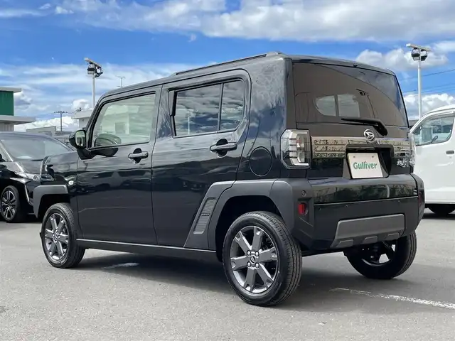 ダイハツ タフト G ダーククロムベンチャー 東京都 2025(令7)年 0.1千km ブラックマイカメタリック 届出済未使用車/登録時走行8km/ガラスルーフ/シートヒーター前席/アイドリングストップ/スマートアシスト/衝突警報機能/衝突回避支援ブレーキ機能/ブレーキ制御付誤発進抑制機能/車線逸脱警報機能/路外逸脱警報機能/ふらつき警報/先行車発進お知らせ機能/標識認識機能/全車速追従機能付オートクルーズコントロール/レーンキープコントロール/オートハイビーム/アダプティブドライビングビーム/電動パーキングブレーキ/オートブレーキホールド/LEDヘッドライト/フォグライト