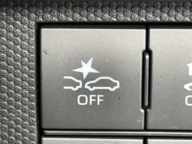 ダイハツ タフト G ダーククロムベンチャー 東京都 2025(令7)年 0.1千km ブラックマイカメタリック 届出済未使用車/登録時走行8km/ガラスルーフ/シートヒーター前席/アイドリングストップ/スマートアシスト/衝突警報機能/衝突回避支援ブレーキ機能/ブレーキ制御付誤発進抑制機能/車線逸脱警報機能/路外逸脱警報機能/ふらつき警報/先行車発進お知らせ機能/標識認識機能/全車速追従機能付オートクルーズコントロール/レーンキープコントロール/オートハイビーム/アダプティブドライビングビーム/電動パーキングブレーキ/オートブレーキホールド/LEDヘッドライト/フォグライト