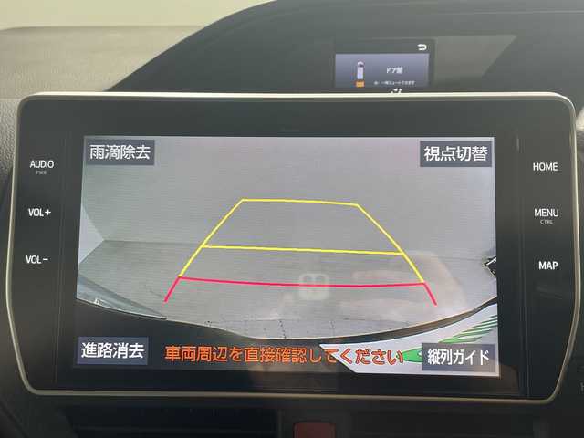 トヨタ エスクァイア ハイブリッド Gi 神奈川県 2020(令2)年 3.5万km スパークリングブラックパールクリスタルシャイン 純正10型SDナビゲーション【NSZN-Z68T】/AM FM フルセグ Bluetooth CD DVD SD/バックカメラ/社外フロントカメラ/純正フリップダウンモニター/両側パワースライドドア/セーフティセンス/プリクラッシュセーフティシステム/レーンディパーチャーアラート/先行車発進告知機能/パーキングサポートブレーキ/クリアランスソナー/クルーズコントロール/トラクションコントロール/前方ドライブレコーダー/レザーシート/前席シートヒーター/ビルトインETC/ステアリングリモコン/スマートキー/LEDヘッドライト/オートライト/オートマチックハイビーム/純正15インチアルミホイル/ドアバイザー