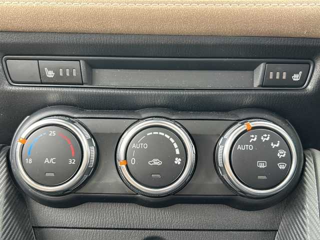 マツダ デミオ XDテーラードブラウン 茨城県 2018(平30)年 4.5万km マシーングレープレミアムM ワンオーナー/純正メモリナビ/(地デジTV・CD・DVD・BT・USB・ラジオ再生)/クルーズコントロール/衝突軽減ブレーキ/シートヒーター/バックカメラ/オートライト/LEDヘッドライト/純正16inアルミホイール/純正フロアマット/スマートキー/取扱説明書/保証書