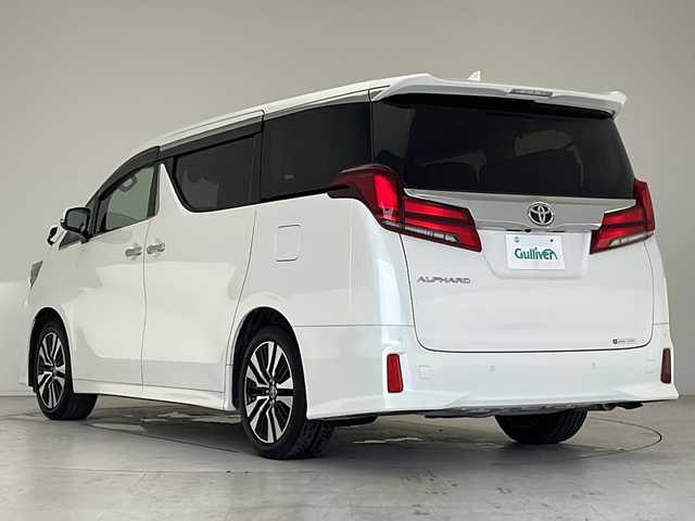 トヨタ アルファード S Cパッケージ 愛知県 2023(令5)年 3.3万km ホワイトパールクリスタルシャイン 衝突軽減システム/純正9型ディズプレイオーディオ　ナビあり/三眼LEDヘッドライト/両側パワースライドドア/サンルーフ/レーダークルーズコントロール/シートヒーター/エアシート/フルセグ/CD DVD/Bluetooth/バックカメラ/パワーシート/電動リアゲート/コーナーセンサー/純正アルミホイール/ETC2.0/ブラインドスポットモニター/インテリジェントミラー/オートマチックハイビーム/ドライブレコーダー/ステアリングスイッチ/スマートキー/プッシュスタート
