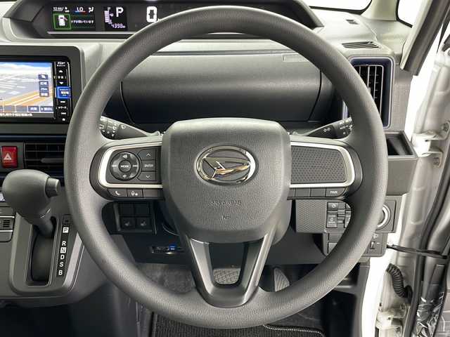 ダイハツ タント X 道央・札幌 2023(令5)年 0.5万km シャイニングホワイトパール ・4WD/・純正ナビ&フルセグ&CD&DVD&BT&SD/・バックカメラ/・両側パワースライドドア/・スマートアシスト/・衝突回避支援ブレーキ/・車線逸脱警報機能/・先行車発進お知らせ機能/・オートマチックハイビーム/・コーナーセンサー/・シートヒーター/・ビルトインETC/・オートライト/・LEDヘッドライト/・スマートキー/・アイドリングストップ/・プッシュスタート/・純正14インチAW