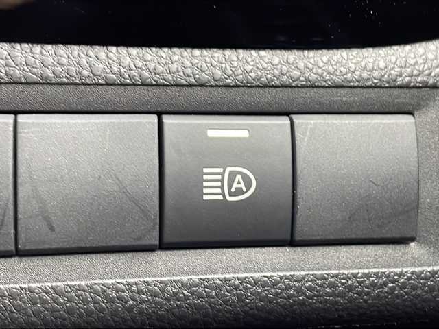 トヨタ アクア X 千葉県 2023(令5)年 3.9万km プラチナホワイトパールマイカ 純正ディスプレイオーディオ/ナビキット/バックカメラ/ステアリングリモコン/トヨタセーフティセンス/・レーダークルーズコントロール/・レーンキープアシスト/・プリクラッシュセーフティ/・オートマチックハイビーム/LEDオートライト/ビルトインETC/プッシュスタート/スマートキー/純正フロアマット