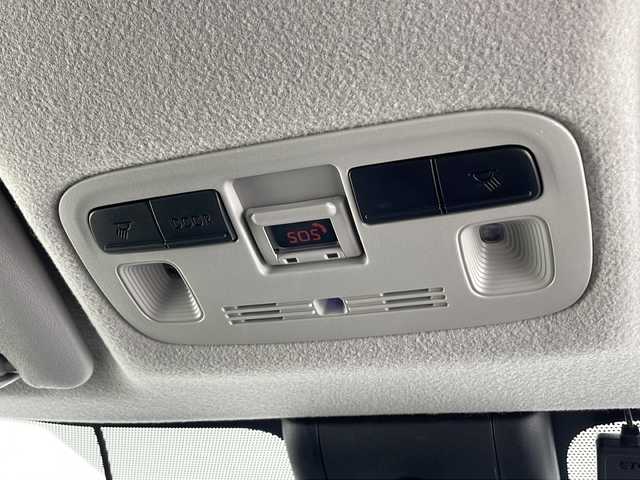 トヨタ アクア X 千葉県 2023(令5)年 3.9万km プラチナホワイトパールマイカ 純正ディスプレイオーディオ/ナビキット/バックカメラ/ステアリングリモコン/トヨタセーフティセンス/・レーダークルーズコントロール/・レーンキープアシスト/・プリクラッシュセーフティ/・オートマチックハイビーム/LEDオートライト/ビルトインETC/プッシュスタート/スマートキー/純正フロアマット