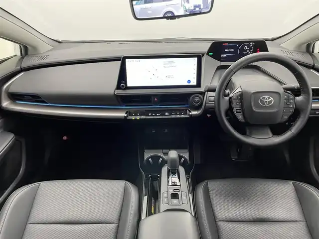 トヨタ プリウス Z 愛知県 2023(令5)年 3.8万km プラチナホワイトパールマイカ 純正１２．３型ＤＡフルセグＴＶ　ＨＤＭＩ　パノラマルーフ　全方位カメラ　デジタルインナーミラー　電動リアゲート　トヨタチームメイト　黒革　シートヒーター　ワイヤレス充電　衝突軽減　追従クルコン　アドバンスドパーク　トヨタセーフティセンス　コーナーセンサー　ＬＥＤオートライト　シートベンチレーション　ハンドルヒーター　ＡＣ100Ｖ電源　ＢＳＭ　内蔵型前後ドラレコ　禁煙車