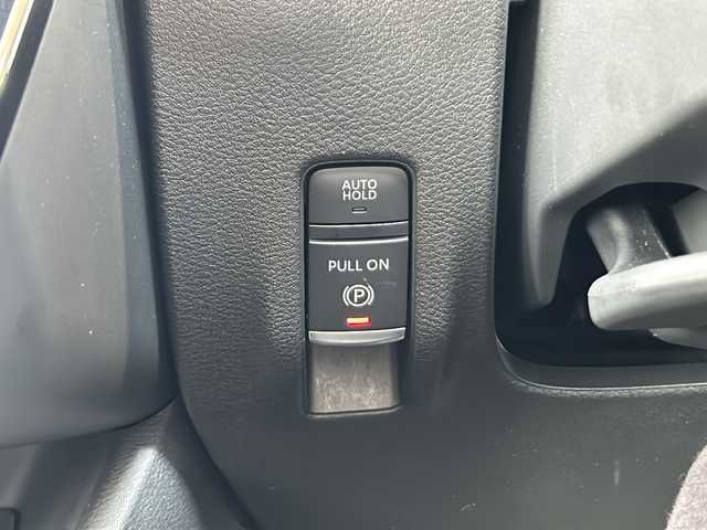 日産 セレナ ハイウェイスター V 静岡県 2024(令6)年 0.5万km プリズムホワイト 純正ナビ/Bluetooth/TV/Apple CarPlay/アラウンドビューモニター/プロパイロット/両側パワースライドドア/フリップダウンモニター/ETC/シートヒーター/ステリングヒーター/コーナーセンサー/置くだけ充電/オートホールド/オートライト/オートハイビーム/LEDヘッドライト