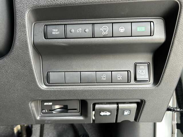日産 セレナ ハイウェイスター V 静岡県 2024(令6)年 0.5万km プリズムホワイト 純正ナビ/Bluetooth/TV/Apple CarPlay/アラウンドビューモニター/プロパイロット/両側パワースライドドア/フリップダウンモニター/ETC/シートヒーター/ステリングヒーター/コーナーセンサー/置くだけ充電/オートホールド/オートライト/オートハイビーム/LEDヘッドライト