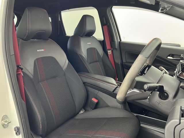 日産 オーラ ニスモ 宮城県 2022(令4)年 3.8万km ピュアホワイトパール / スーパーブラック 2トーン ワンオーナー　/アラウンドビューモニター/ハーフレザーシート/デジタルインナーミラー　/プロパイロット/エマージェンシーブレーキ/レーンディパーチャーウォーニング/ブラインドスポットモニター/オートハイビーム/純正9型ディスプレイオーディオ/・BT・USB・Apple・Android/フルセグＴＶ　/純正ドラレコ（前後）　/LEDヘッドライト　/LEDフォグライト　/電動パーキングブレーキ　/純正17インチアルミホイール/純正ドアバイザー/純正フロアマット/ビルドインETC2.0/プッシュスタート/スマートキー×2/ワイヤレス充電