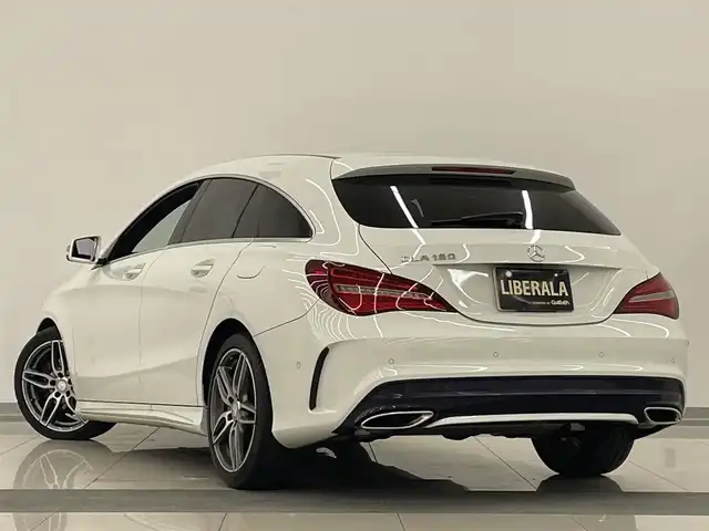 メルセデス・ベンツ ＣＬＡ１８０ Sブレイク　スポーツ 岡山県 2017(平29)年 6.8万km カルサイトホワイト 純正ナビ/Ｒカメラ/アップルカープレイ/Ｂｌｕｅｔｏｏｔｈ/フルセグＴＶ/ＵＳＢ/パナメリカーナグリル/パワーシート（Ｄ）/シートヒーター（Ｄ／Ｎ）/ダイナミックセレクト/ＥＳＰ/アクティブブレーキＡ/アテンションＡ/ＢＳＡ/ＬＫＡ/デイタイムライト/レーダーセーフティーＰＫＧ/オートライト/オートワイパー/ＡＨＢ/ドラレコ/パワーテールゲート