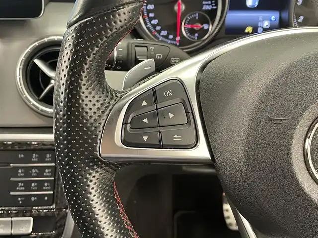 メルセデス・ベンツ ＣＬＡ１８０ Sブレイク　スポーツ 岡山県 2017(平29)年 6.8万km カルサイトホワイト 純正ナビ/Ｒカメラ/アップルカープレイ/Ｂｌｕｅｔｏｏｔｈ/フルセグＴＶ/ＵＳＢ/パナメリカーナグリル/パワーシート（Ｄ）/シートヒーター（Ｄ／Ｎ）/ダイナミックセレクト/ＥＳＰ/アクティブブレーキＡ/アテンションＡ/ＢＳＡ/ＬＫＡ/デイタイムライト/レーダーセーフティーＰＫＧ/オートライト/オートワイパー/ＡＨＢ/ドラレコ/パワーテールゲート