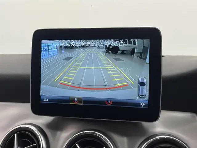 メルセデス・ベンツ ＣＬＡ１８０ Sブレイク　スポーツ 岡山県 2017(平29)年 6.8万km カルサイトホワイト 純正ナビ/Ｒカメラ/アップルカープレイ/Ｂｌｕｅｔｏｏｔｈ/フルセグＴＶ/ＵＳＢ/パナメリカーナグリル/パワーシート（Ｄ）/シートヒーター（Ｄ／Ｎ）/ダイナミックセレクト/ＥＳＰ/アクティブブレーキＡ/アテンションＡ/ＢＳＡ/ＬＫＡ/デイタイムライト/レーダーセーフティーＰＫＧ/オートライト/オートワイパー/ＡＨＢ/ドラレコ/パワーテールゲート