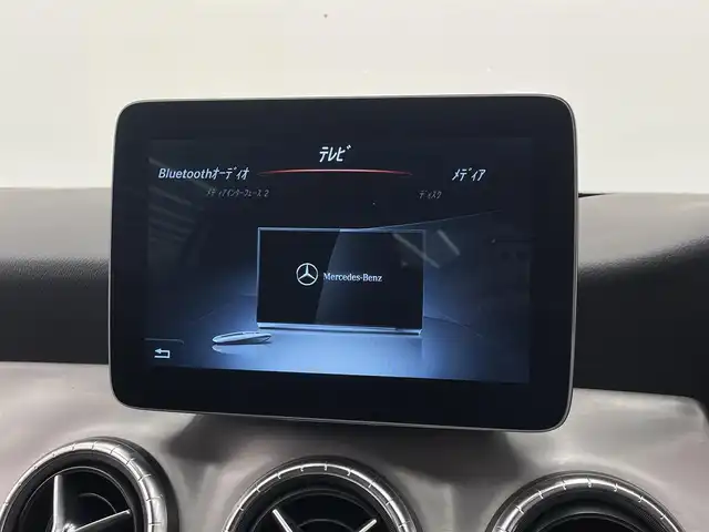 メルセデス・ベンツ ＣＬＡ１８０ Sブレイク　スポーツ 岡山県 2017(平29)年 6.8万km カルサイトホワイト 純正ナビ/Ｒカメラ/アップルカープレイ/Ｂｌｕｅｔｏｏｔｈ/フルセグＴＶ/ＵＳＢ/パナメリカーナグリル/パワーシート（Ｄ）/シートヒーター（Ｄ／Ｎ）/ダイナミックセレクト/ＥＳＰ/アクティブブレーキＡ/アテンションＡ/ＢＳＡ/ＬＫＡ/デイタイムライト/レーダーセーフティーＰＫＧ/オートライト/オートワイパー/ＡＨＢ/ドラレコ/パワーテールゲート