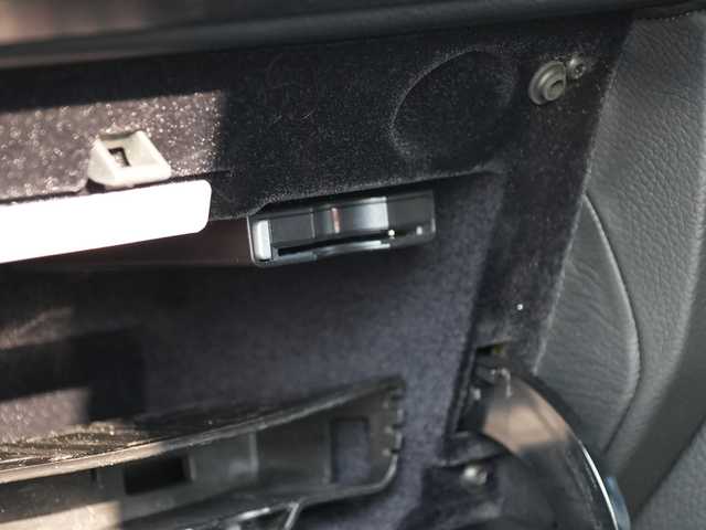 メルセデス・ベンツ ゲレンデヴァーゲン Ｇ３５０ｄ 静岡県 2017(平29)年 4.9万km オブシディアンブラック 後期モデル/ラグジュアリーパッケージ/harman/kardonサラウンド/サンルーフ/8インチモニター/CommandHDDナビフルセグTV Bluetooth CarPlay対応/バックカメラ/ブラウンレザーシート シートヒーター /アクティブクルーズコントロール/ドリンクホルダー/デジタルインナーミラー前後ドライブレコーダー/GPSレーダー/DSRCETC
