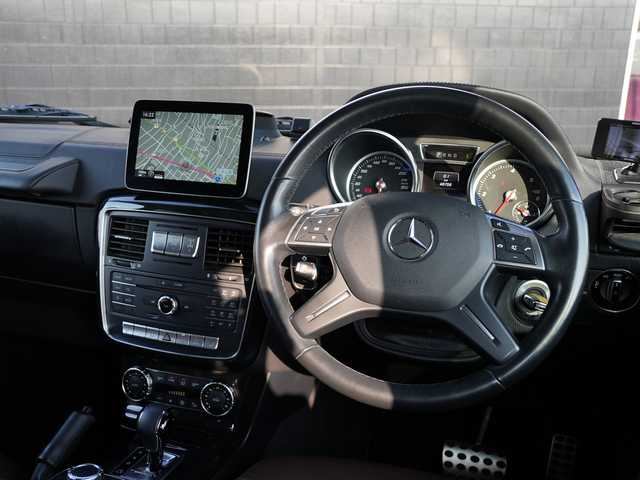 メルセデス・ベンツ ゲレンデヴァーゲン Ｇ３５０ｄ 静岡県 2017(平29)年 4.9万km オブシディアンブラック 後期モデル/ラグジュアリーパッケージ/harman/kardonサラウンド/サンルーフ/8インチモニター/CommandHDDナビフルセグTV Bluetooth CarPlay対応/バックカメラ/ブラウンレザーシート シートヒーター /アクティブクルーズコントロール/ドリンクホルダー/デジタルインナーミラー前後ドライブレコーダー/GPSレーダー/DSRCETC