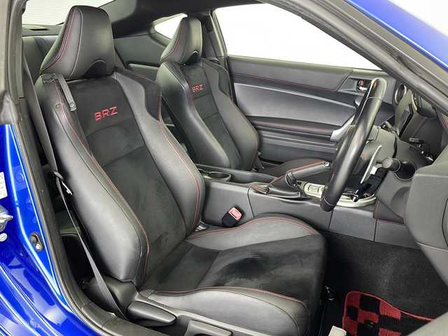 スバル ＢＲＺ S 茨城県 2016(平28)年 4万km WRブルーパール ナビ　バックカメラ　フルセグＴＶ　シートヒーター　ＬＥＤライト　クルコン　スマートキー　横滑り防止装置　純正アルミホイール　プッシュスタート　純正フロアマット　ＥＴＣ２．０　Ｂｌｕｅｔｏｏｔｈ　禁煙車