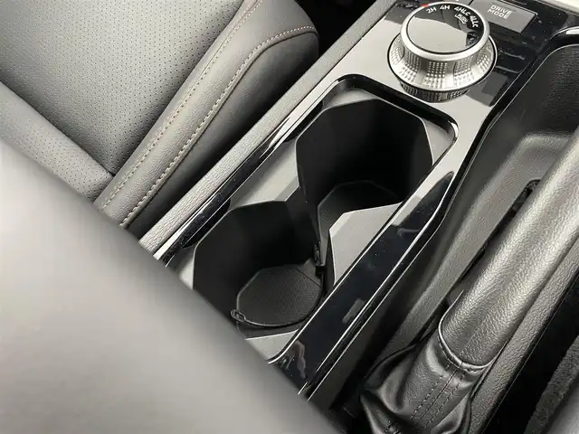 三菱 トライトン GSR 群馬県 2025(令7)年 0.1千km グレーＭ 登録済未使用車：登録時走行距離57km/・純正メーカーナビ（スマートフォン連携ナビゲーション９インチWVGAディスプレイ）/Bluetooth/フルセグTV/・全方位カメラ/・レーダークルーズコントロール/・ステアリングリモコン/・ステアリングヒーター/・レザーシート/・D席のみパワーシート/・シートヒーター/・前後コーナーセンサー/・LEDライト/・フォグライト/・ルーフレール/・フロアマット/・自動防眩ルームミラー/・寒冷地仕様（ヒーテッドミラー/リヤヒーターダクト/スタートアップヒーター/フューエルラインヒーター）