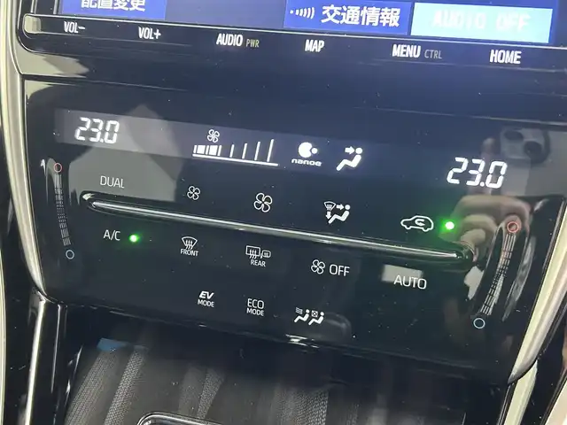 トヨタ ハリアー ハイブリッド プレミアム 道央・札幌 2019(平31)年 5.2万km ホワイトパールクリスタルシャイン ・純正９インチナビ/・フルエアロ/・衝突軽減ブレーキ/・横滑り防止機能/・バックカメラ/・レーンアシスト/・パワーシート/・パワーバックドア/・フルセグＴＶ/・Ｂｌｕｅｔｏｏｔｈオーディオ/・オートライト/・オートハイビーム/・ＥＴＣ２．０/・純正アルミホイール/・ドアバイザー/・コーナーセンサー/・クリアランスソナー/・HDMI入力端子/・スマートキー＆プッシュスタート/・アダプティブクルーズコントロール/・LEDヘッドライト