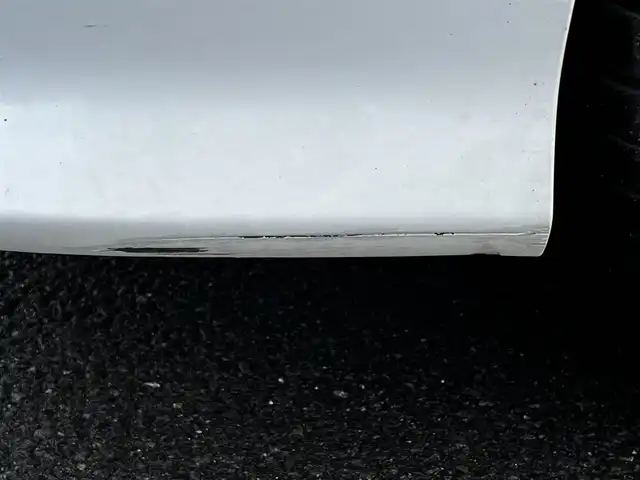 トヨタ イプサム 240s 道央・札幌 2006(平18)年 15.3万km スーパーホワイトⅡ ４WD/社外SDナビ/AM/FM/BT/CD/DVD/SD/ワンセグ/レーンキープアシスト/コーナーセンサー/革巻きステアリング/ステアリングリモコン/キセノンヘッドライト/フォグランプ/AC100V/電動格納ミラー/ウィンカーミラー/純正フロアマット/ドアバイザー/ルーフレール