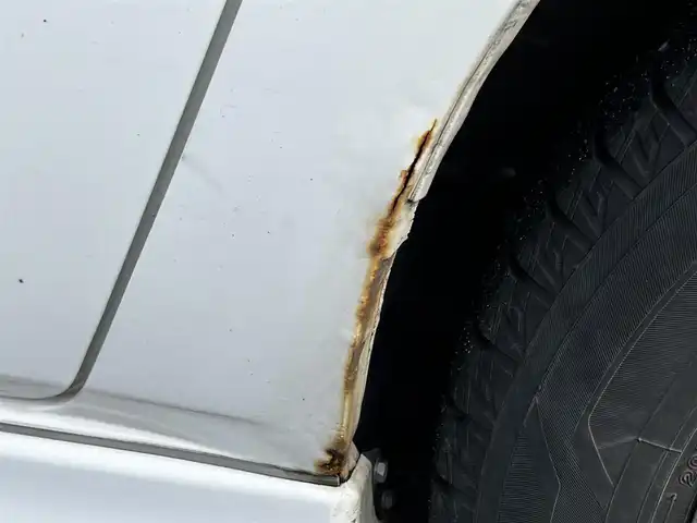 トヨタ イプサム 240s 道央・札幌 2006(平18)年 15.3万km スーパーホワイトⅡ ４WD/社外SDナビ/AM/FM/BT/CD/DVD/SD/ワンセグ/レーンキープアシスト/コーナーセンサー/革巻きステアリング/ステアリングリモコン/キセノンヘッドライト/フォグランプ/AC100V/電動格納ミラー/ウィンカーミラー/純正フロアマット/ドアバイザー/ルーフレール