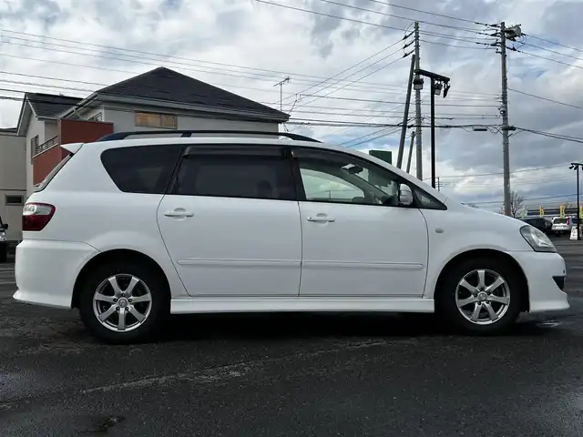 トヨタ イプサム 240s 道央・札幌 2006(平18)年 15.3万km スーパーホワイトⅡ ４WD/社外SDナビ/AM/FM/BT/CD/DVD/SD/ワンセグ/レーンキープアシスト/コーナーセンサー/革巻きステアリング/ステアリングリモコン/キセノンヘッドライト/フォグランプ/AC100V/電動格納ミラー/ウィンカーミラー/純正フロアマット/ドアバイザー/ルーフレール