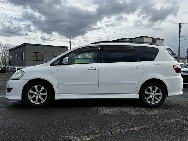 トヨタ イプサム 240s 道央・札幌 2006(平18)年 15.3万km スーパーホワイトⅡ ４WD/社外SDナビ/AM/FM/BT/CD/DVD/SD/ワンセグ/レーンキープアシスト/コーナーセンサー/革巻きステアリング/ステアリングリモコン/キセノンヘッドライト/フォグランプ/AC100V/電動格納ミラー/ウィンカーミラー/純正フロアマット/ドアバイザー/ルーフレール