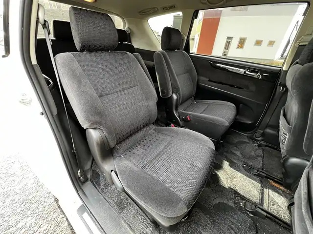 トヨタ イプサム 240s 道央・札幌 2006(平18)年 15.3万km スーパーホワイトⅡ ４WD/社外SDナビ/AM/FM/BT/CD/DVD/SD/ワンセグ/レーンキープアシスト/コーナーセンサー/革巻きステアリング/ステアリングリモコン/キセノンヘッドライト/フォグランプ/AC100V/電動格納ミラー/ウィンカーミラー/純正フロアマット/ドアバイザー/ルーフレール