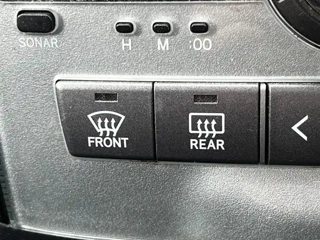 トヨタ イプサム 240s 道央・札幌 2006(平18)年 15.3万km スーパーホワイトⅡ ４WD/社外SDナビ/AM/FM/BT/CD/DVD/SD/ワンセグ/レーンキープアシスト/コーナーセンサー/革巻きステアリング/ステアリングリモコン/キセノンヘッドライト/フォグランプ/AC100V/電動格納ミラー/ウィンカーミラー/純正フロアマット/ドアバイザー/ルーフレール