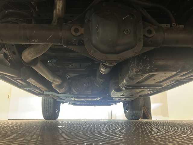 クライスラー・ジープ ラングラー アンリミテッド サハラ 新潟県 2021(令3)年 3.9万km ブラック SMITTYBILTディフェンダーラック/標準装備/サブウーハー付アルパイン製プレミアムスピーカー/オーディオナビゲーションシステムUconnect /8.4インチVGAタッチパネルモニター/・AM/FMラジオ/・地上デジタルテレビチューナー/・Bluetooth/・USB・iPod ・ iPhone/・AUX/ParkSense/ParkviewTMリアバックアップカメラ/アダプティブ クルーズ コントロール/ブラインドスポットモニター/リアクロスパスディテクション/LEDヘッドライト（オートレベリング機能）/・デイタイムランニングランプ/・オートハイビームヘッドライト/レザーシートJeepロゴ/フロントシートヒーター/ステアリングヒーター/ETC2.0